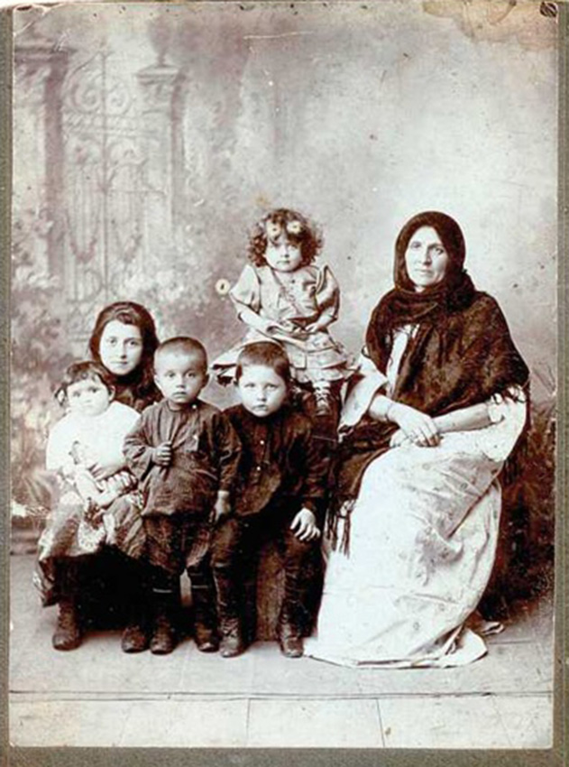 Арубика Шерипова, дети и пленница